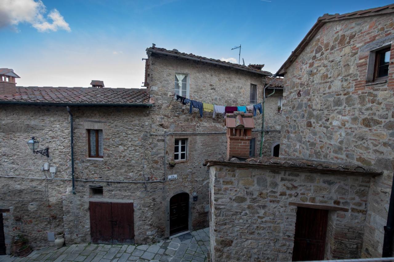 La Casetta Nel Borgo Castelnuovo di Val di Cecina Eksteriør bilde