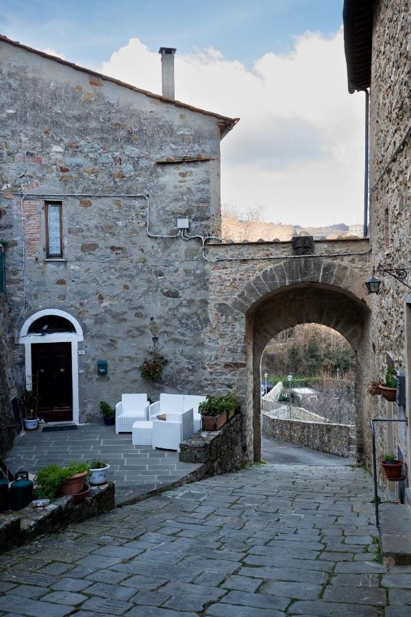 La Casetta Nel Borgo Castelnuovo di Val di Cecina Eksteriør bilde