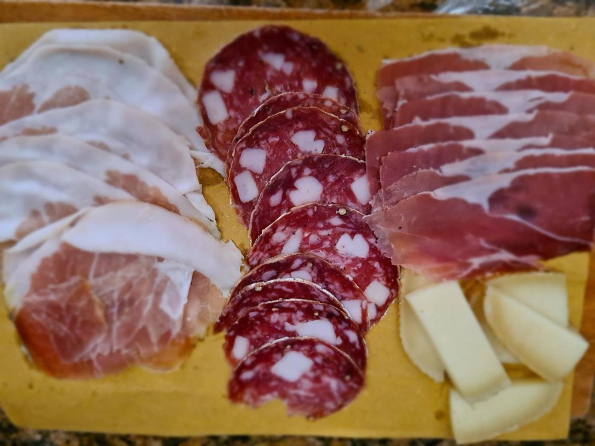 La Casetta Nel Borgo Castelnuovo di Val di Cecina Eksteriør bilde